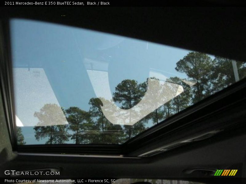 Sunroof of 2011 E 350 BlueTEC Sedan