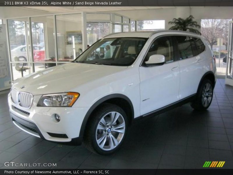 Front 3/4 View of 2011 X3 xDrive 35i