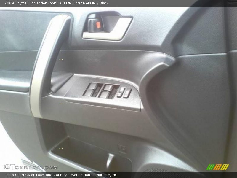 Classic Silver Metallic / Black 2009 Toyota Highlander Sport
