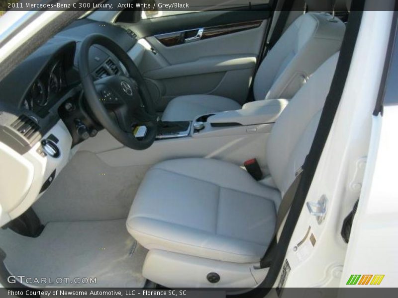 Arctic White / Grey/Black 2011 Mercedes-Benz C 300 Luxury