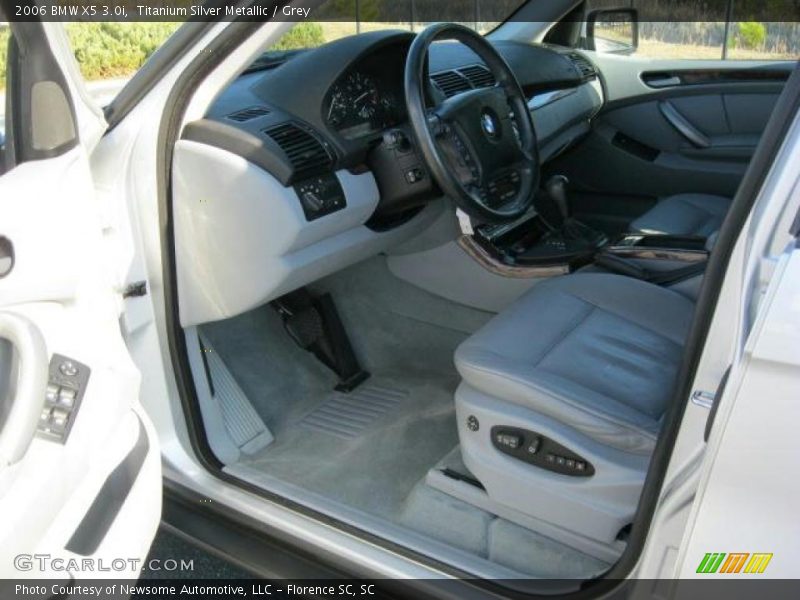 Titanium Silver Metallic / Grey 2006 BMW X5 3.0i