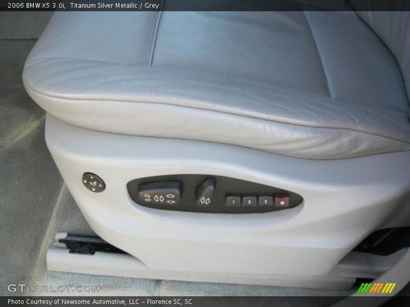 Titanium Silver Metallic / Grey 2006 BMW X5 3.0i
