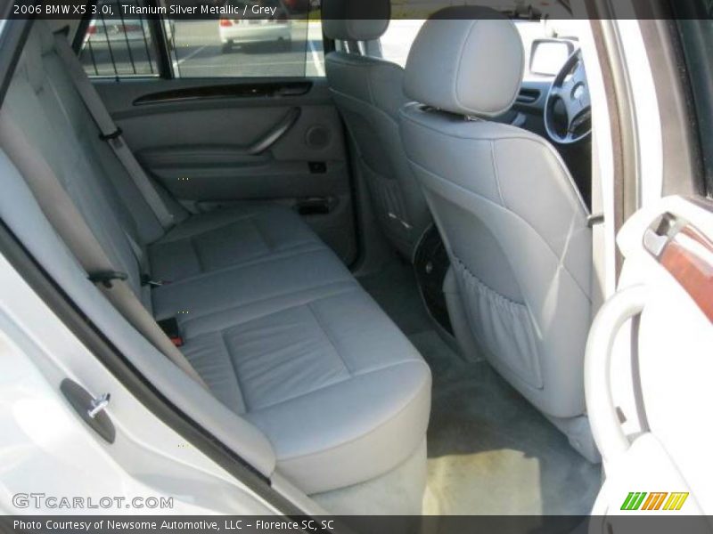 Titanium Silver Metallic / Grey 2006 BMW X5 3.0i