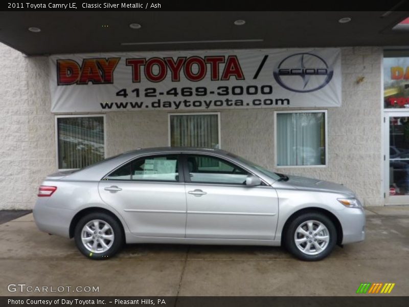 Classic Silver Metallic / Ash 2011 Toyota Camry LE