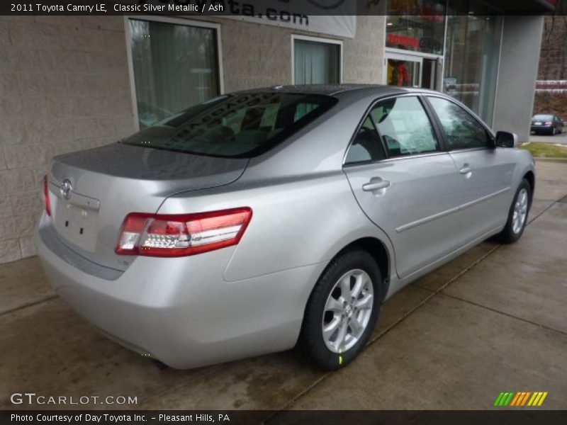 Classic Silver Metallic / Ash 2011 Toyota Camry LE