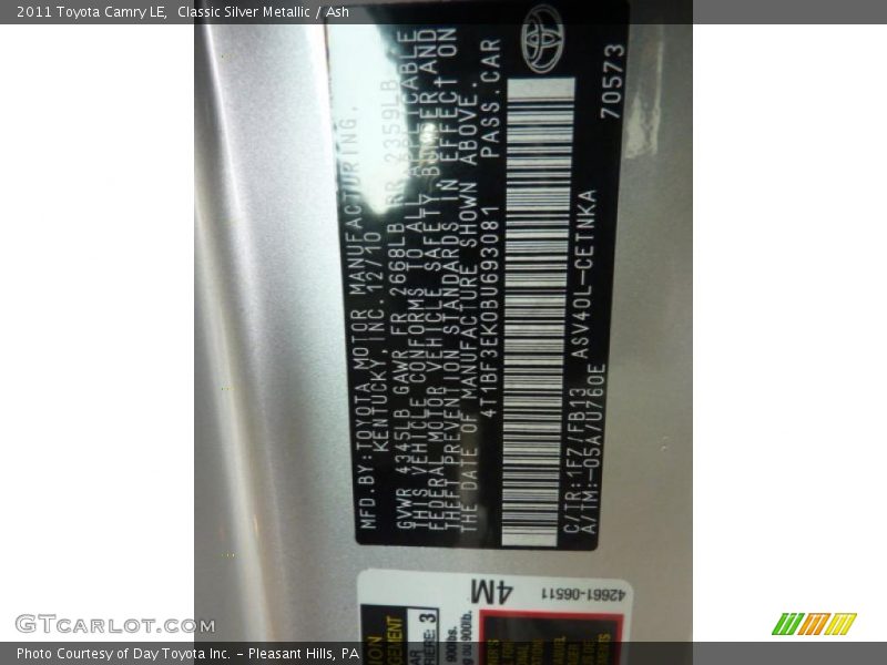 Classic Silver Metallic / Ash 2011 Toyota Camry LE