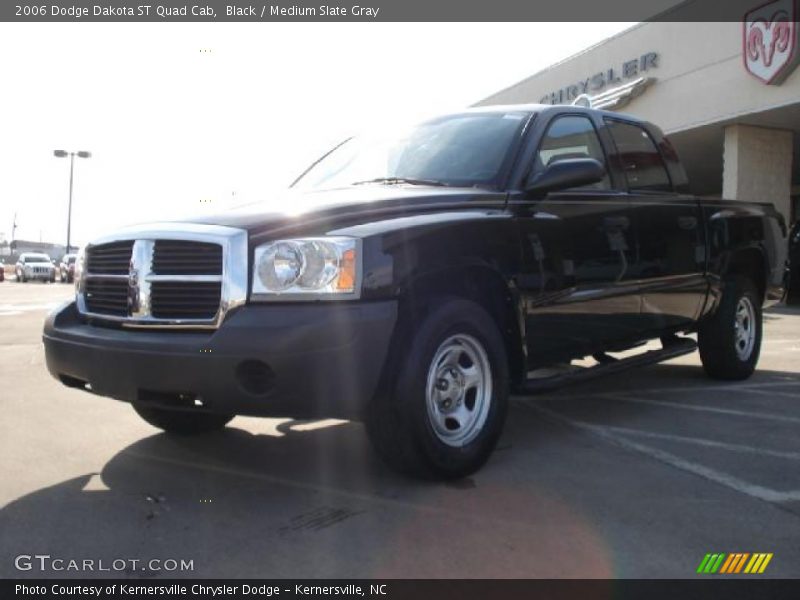 Black / Medium Slate Gray 2006 Dodge Dakota ST Quad Cab
