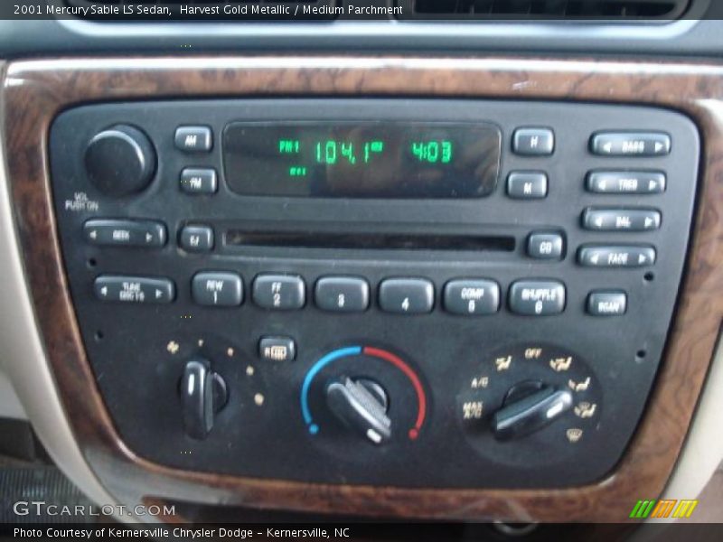 Controls of 2001 Sable LS Sedan