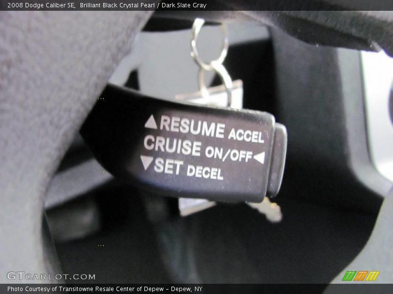 Brilliant Black Crystal Pearl / Dark Slate Gray 2008 Dodge Caliber SE
