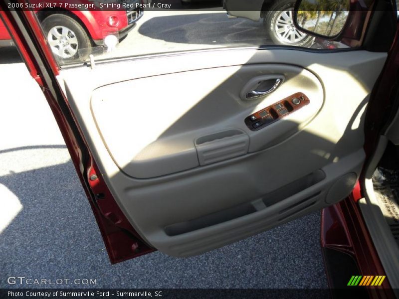 Shining Red Pearl / Gray 2006 Suzuki XL7 7 Passenger