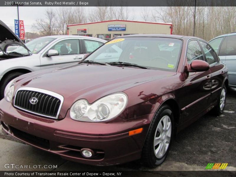 Front 3/4 View of 2003 Sonata 