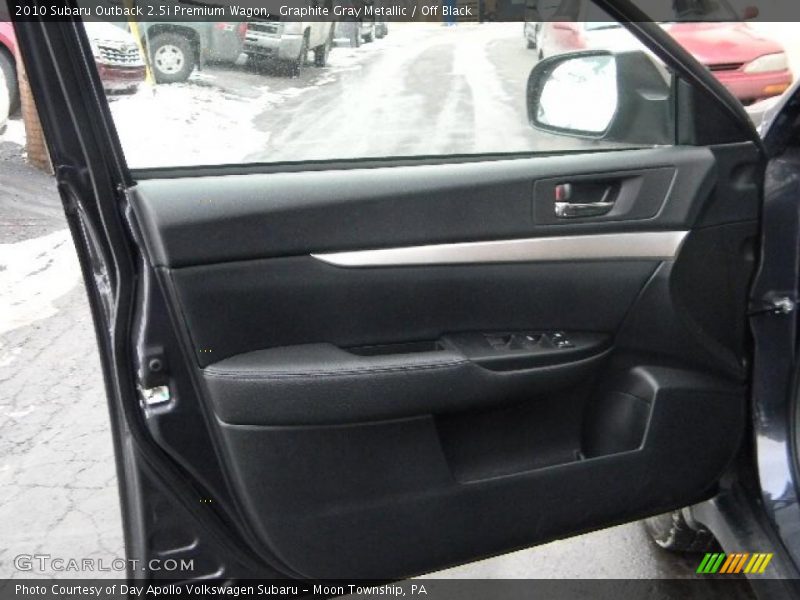 Graphite Gray Metallic / Off Black 2010 Subaru Outback 2.5i Premium Wagon