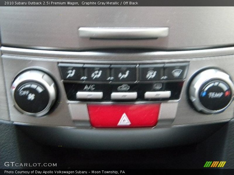 Graphite Gray Metallic / Off Black 2010 Subaru Outback 2.5i Premium Wagon