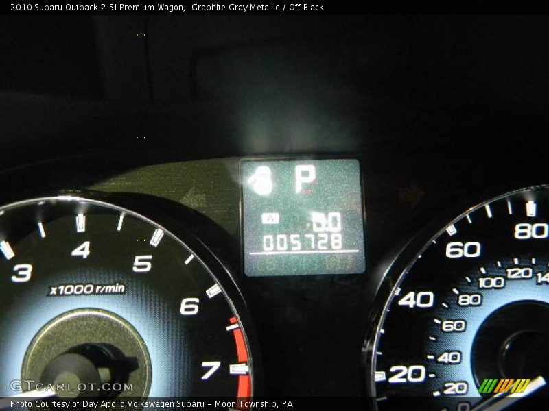 Graphite Gray Metallic / Off Black 2010 Subaru Outback 2.5i Premium Wagon
