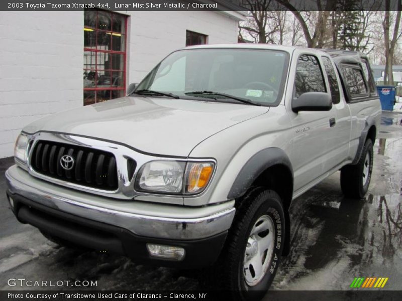 Front 3/4 View of 2003 Tacoma Xtracab 4x4