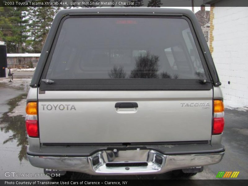 Lunar Mist Silver Metallic / Charcoal 2003 Toyota Tacoma Xtracab 4x4