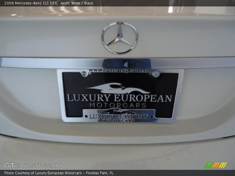 Arctic White / Black 2009 Mercedes-Benz CLS 550
