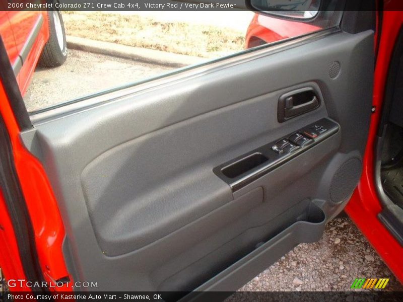 Victory Red / Very Dark Pewter 2006 Chevrolet Colorado Z71 Crew Cab 4x4