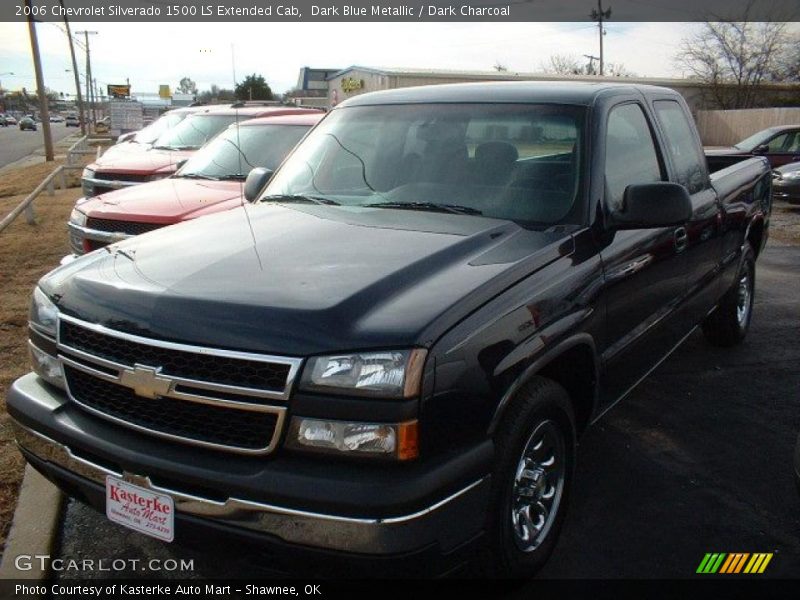 Dark Blue Metallic / Dark Charcoal 2006 Chevrolet Silverado 1500 LS Extended Cab