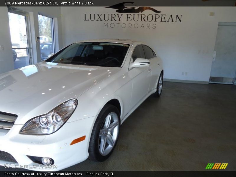 Arctic White / Black 2009 Mercedes-Benz CLS 550