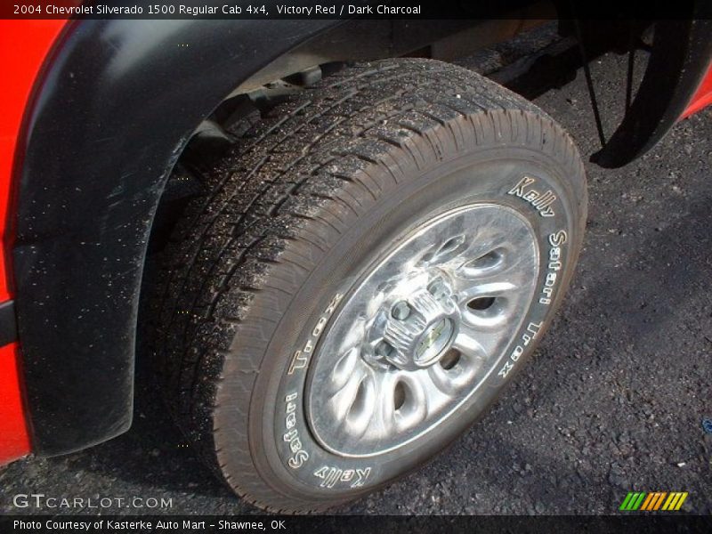 Victory Red / Dark Charcoal 2004 Chevrolet Silverado 1500 Regular Cab 4x4