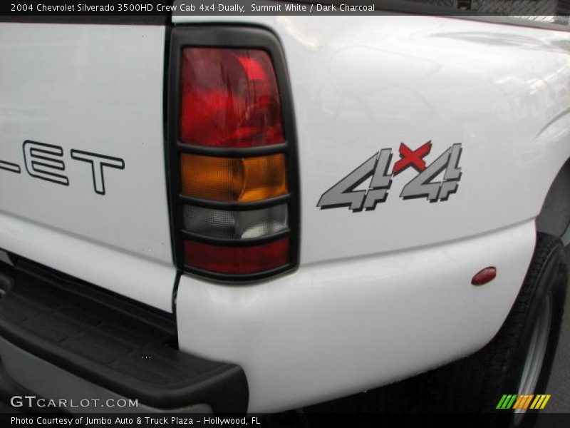 Summit White / Dark Charcoal 2004 Chevrolet Silverado 3500HD Crew Cab 4x4 Dually