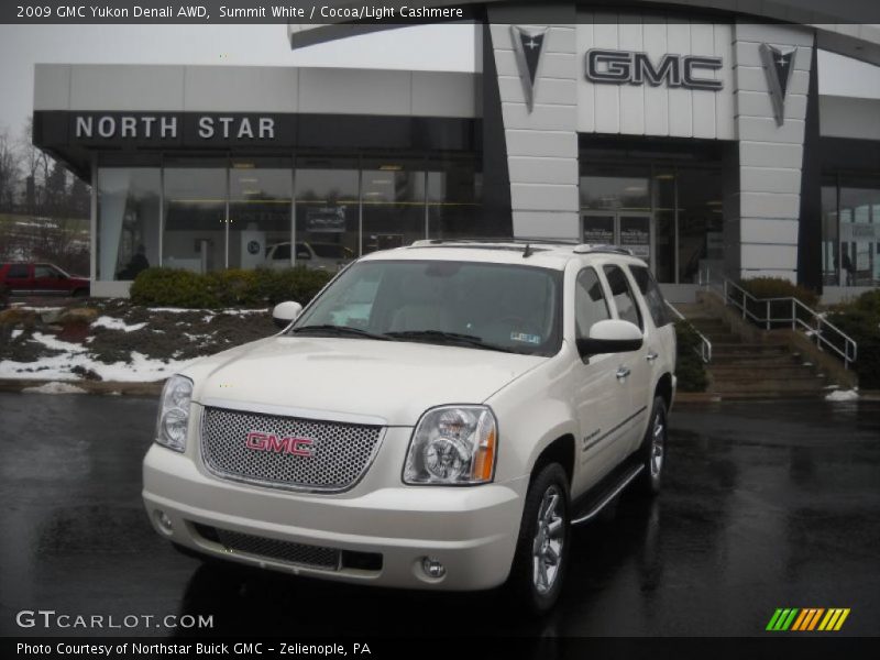 Summit White / Cocoa/Light Cashmere 2009 GMC Yukon Denali AWD