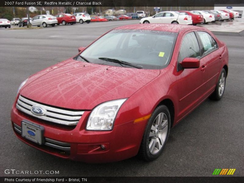 Front 3/4 View of 2007 Fusion SE