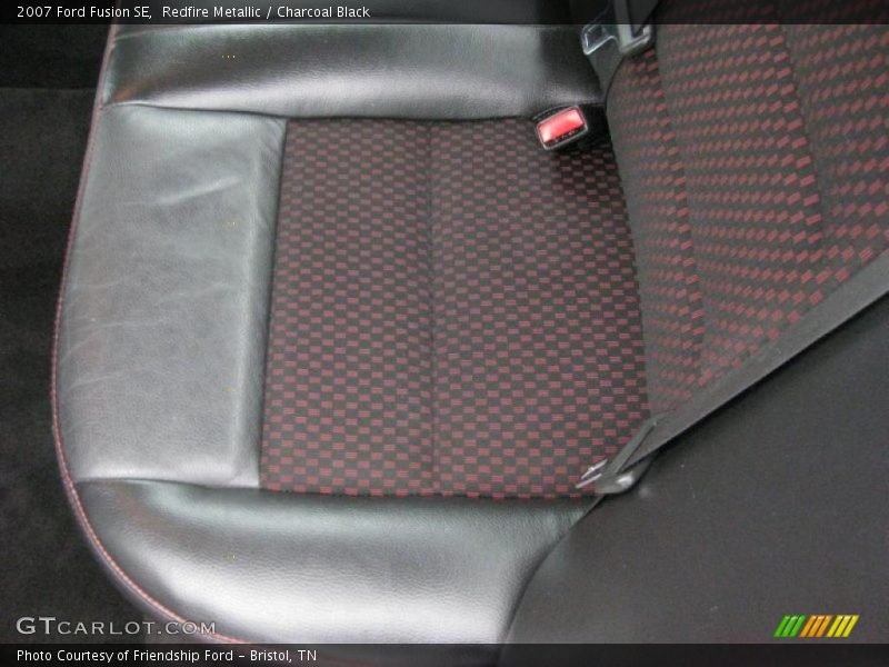  2007 Fusion SE Charcoal Black Interior