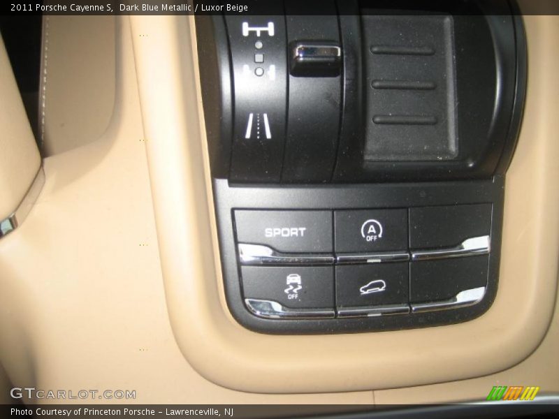 Dark Blue Metallic / Luxor Beige 2011 Porsche Cayenne S