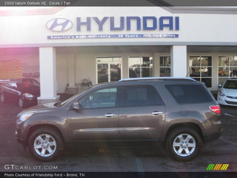 Cocoa / Tan 2009 Saturn Outlook XE