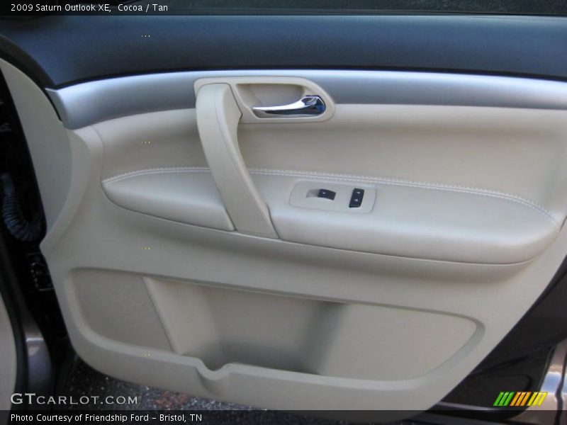 Cocoa / Tan 2009 Saturn Outlook XE