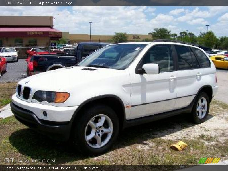 Alpine White / Beige 2002 BMW X5 3.0i