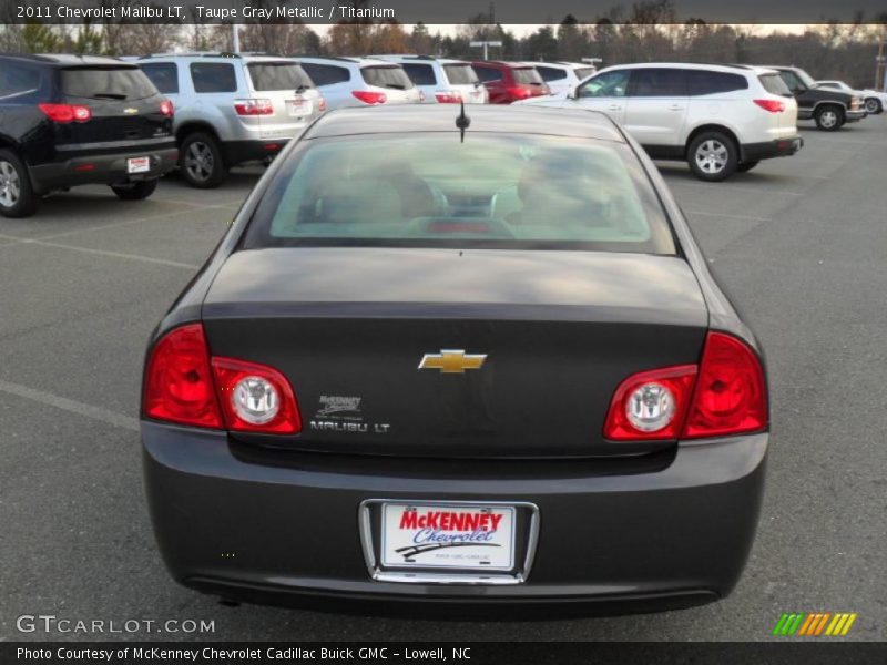Taupe Gray Metallic / Titanium 2011 Chevrolet Malibu LT