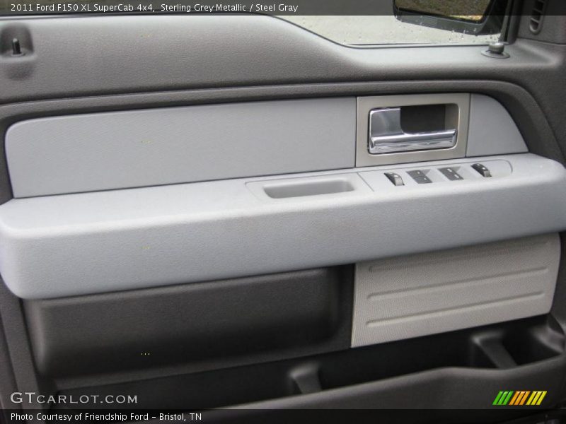 Door Panel of 2011 F150 XL SuperCab 4x4