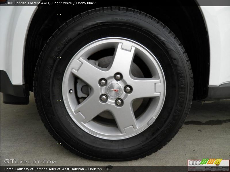Bright White / Ebony Black 2006 Pontiac Torrent AWD
