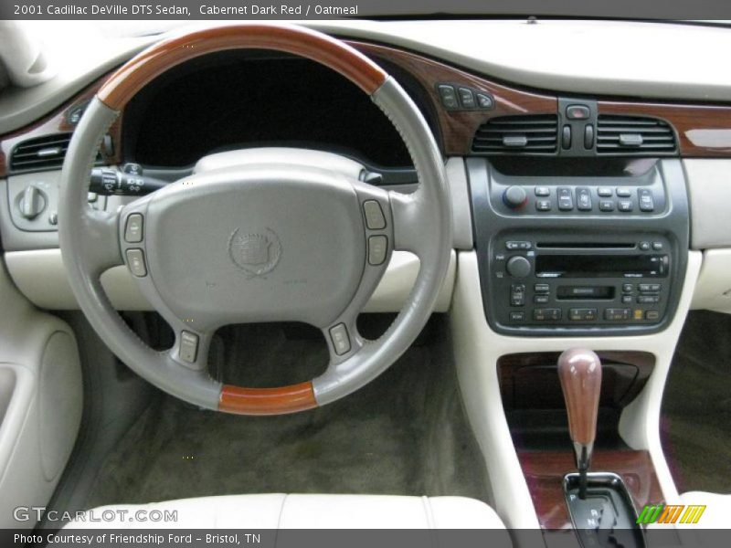 Dashboard of 2001 DeVille DTS Sedan