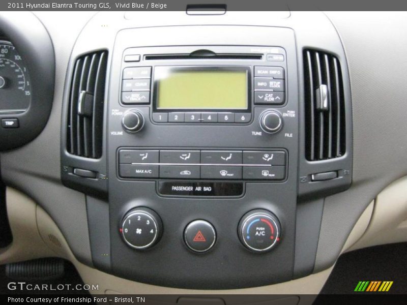 Controls of 2011 Elantra Touring GLS