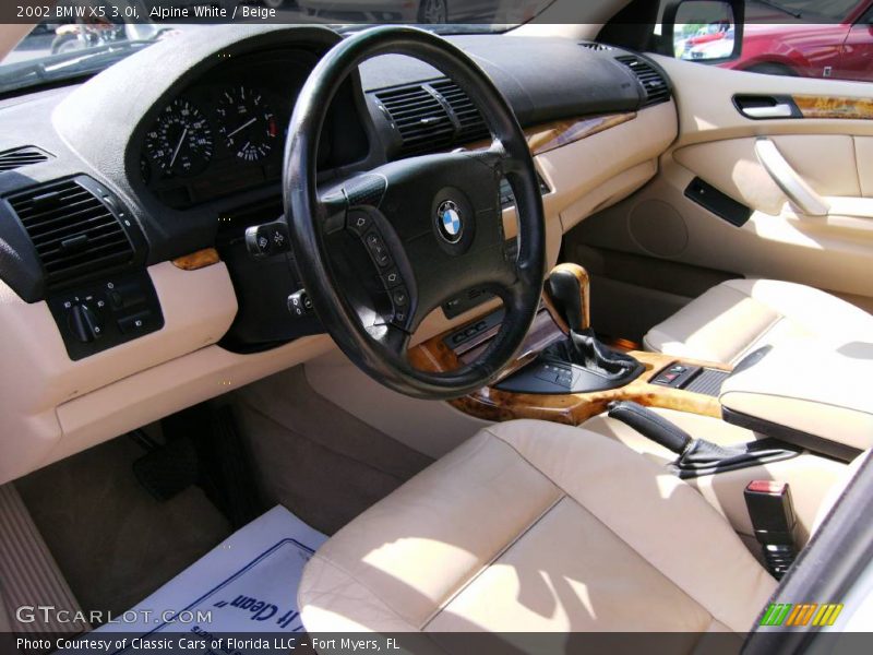 Alpine White / Beige 2002 BMW X5 3.0i