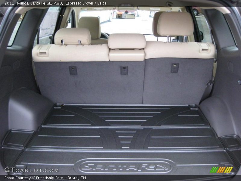  2011 Santa Fe GLS AWD Trunk