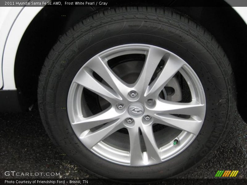  2011 Santa Fe SE AWD Wheel
