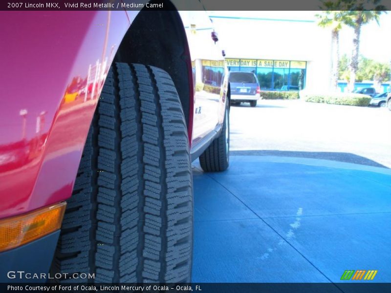 Vivid Red Metallic / Medium Camel 2007 Lincoln MKX