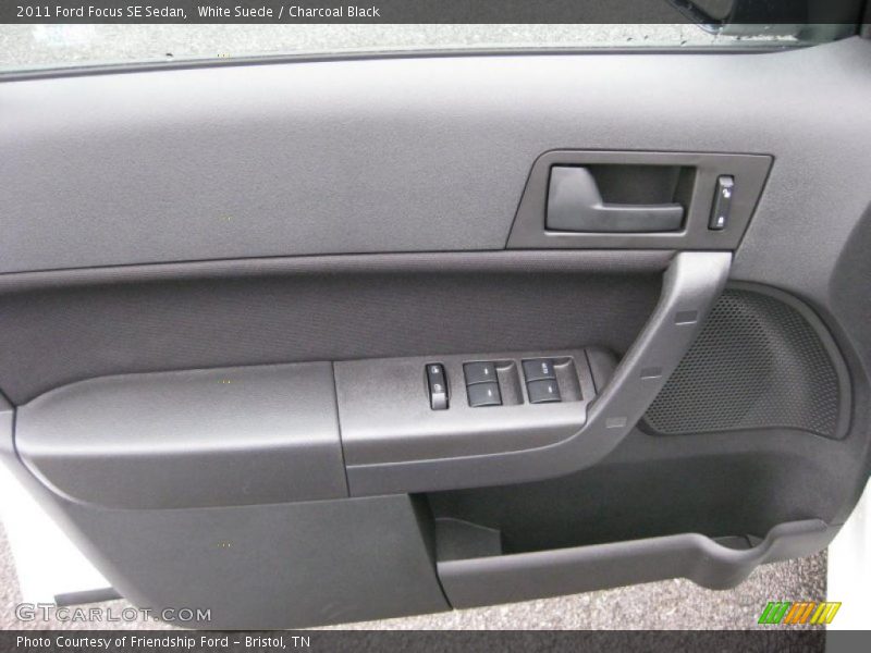 White Suede / Charcoal Black 2011 Ford Focus SE Sedan