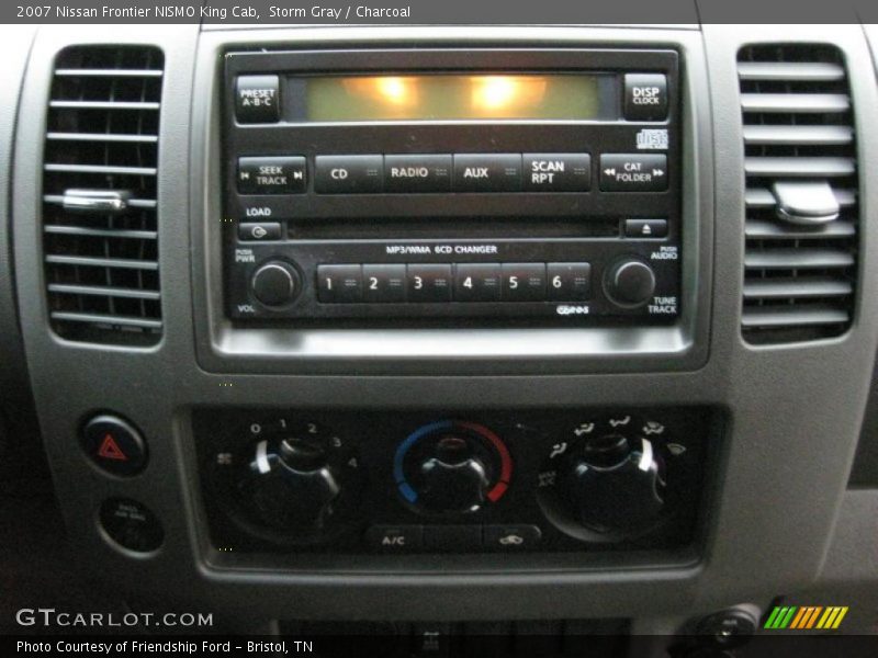 Controls of 2007 Frontier NISMO King Cab