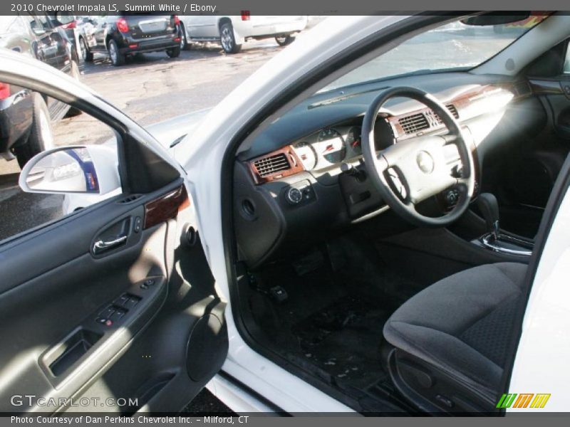 Summit White / Ebony 2010 Chevrolet Impala LS