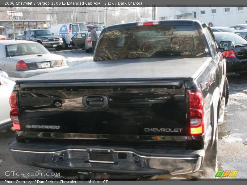 Black / Dark Charcoal 2006 Chevrolet Silverado 1500 LS Extended Cab 4x4
