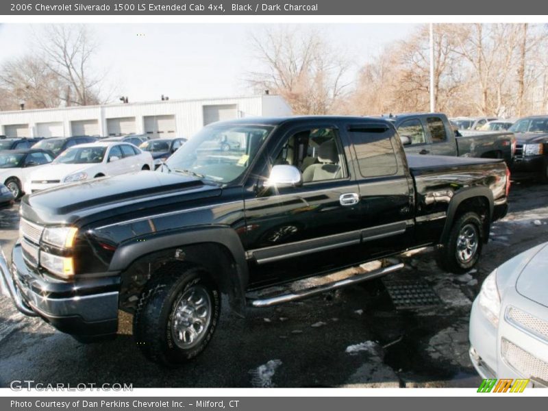 Black / Dark Charcoal 2006 Chevrolet Silverado 1500 LS Extended Cab 4x4