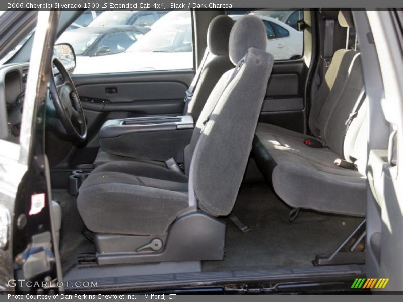 Black / Dark Charcoal 2006 Chevrolet Silverado 1500 LS Extended Cab 4x4