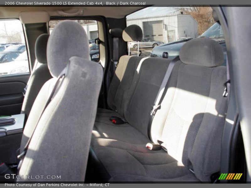 Black / Dark Charcoal 2006 Chevrolet Silverado 1500 LS Extended Cab 4x4