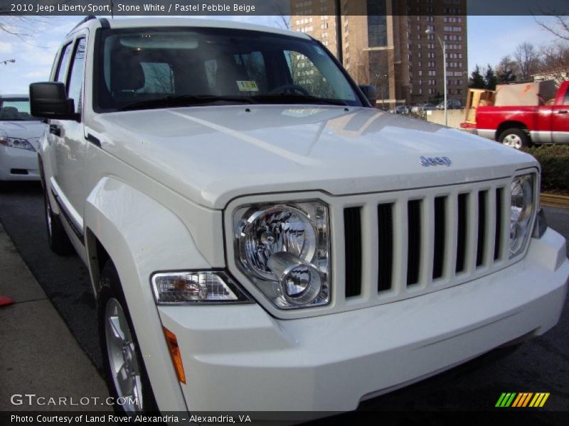 Stone White / Pastel Pebble Beige 2010 Jeep Liberty Sport